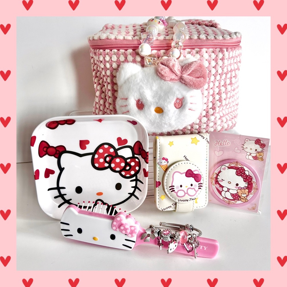 💖(HK310) Hello Kitty 7-Piece Adorable Glam Bundle!